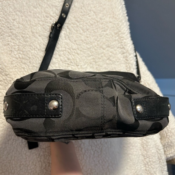 COACH Black Purse - Picture 5 of 7